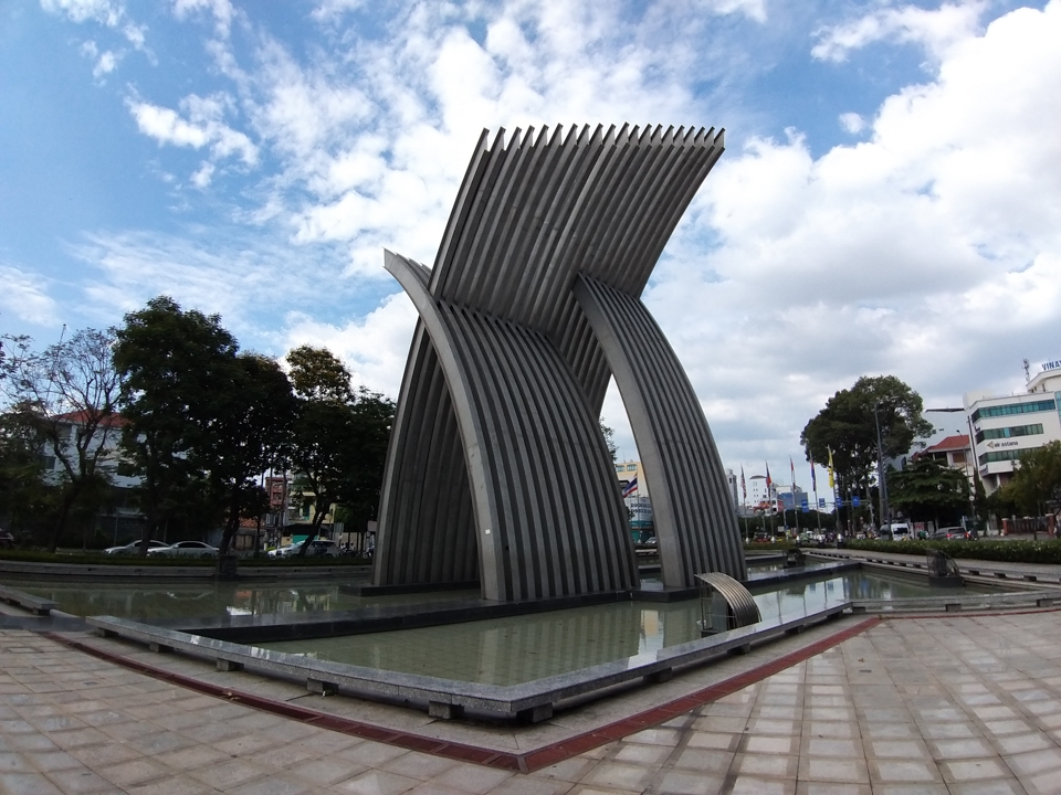 Samsung Galaxy A9 camera 12