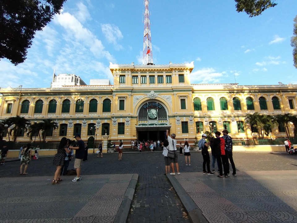 Samsung Galaxy A9 camera 10
