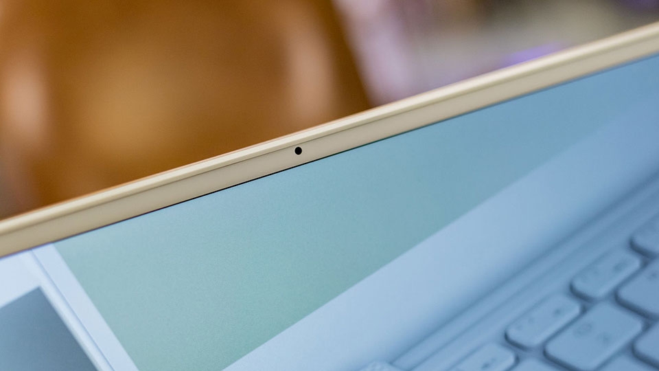 Dell XPS 13 (2019) Dell XPS 13 (2019)