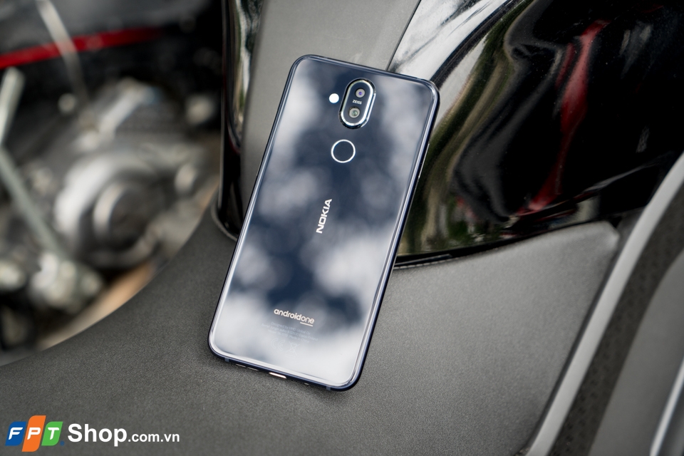 Thiết kế Nokia 8.1
