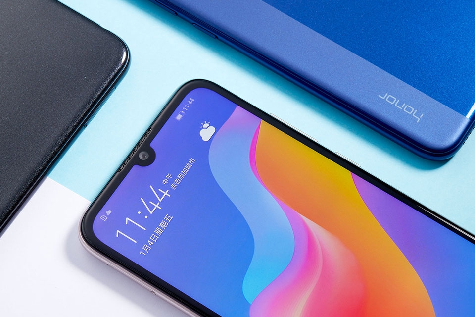 Honor Play 8A