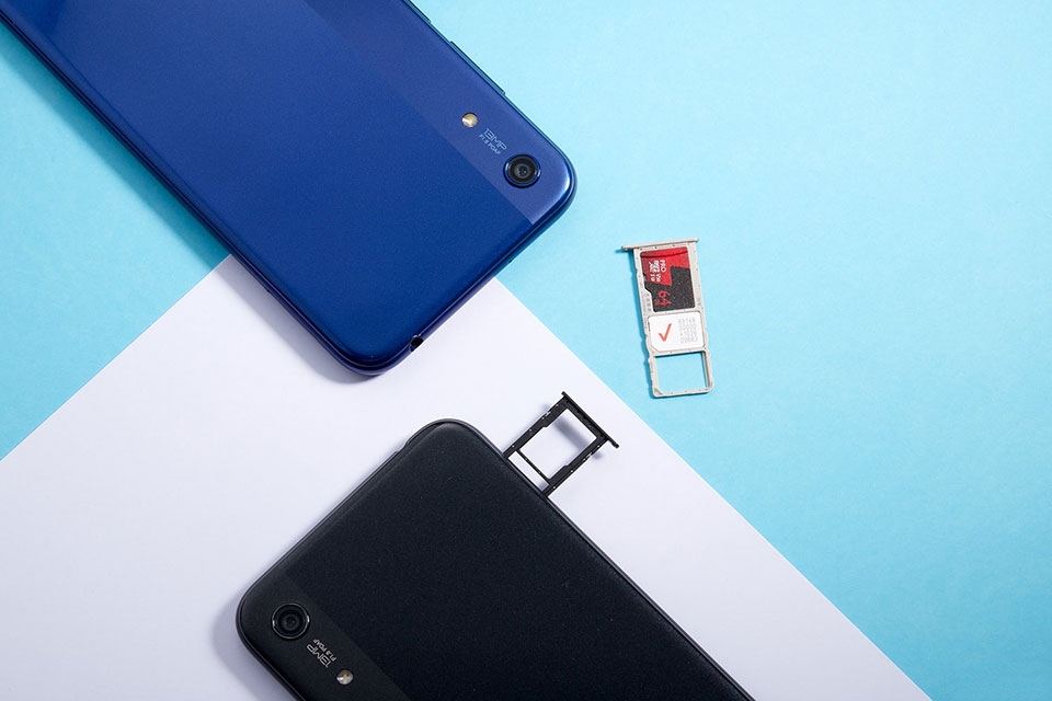 Honor Play 8A