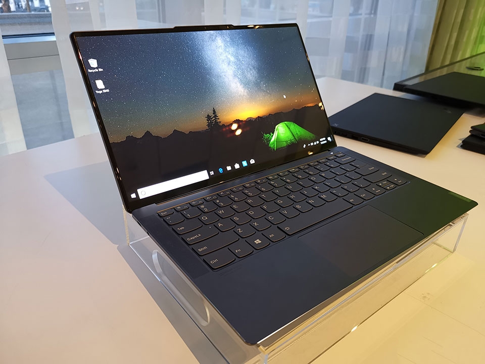 Lenovo Yoga S940