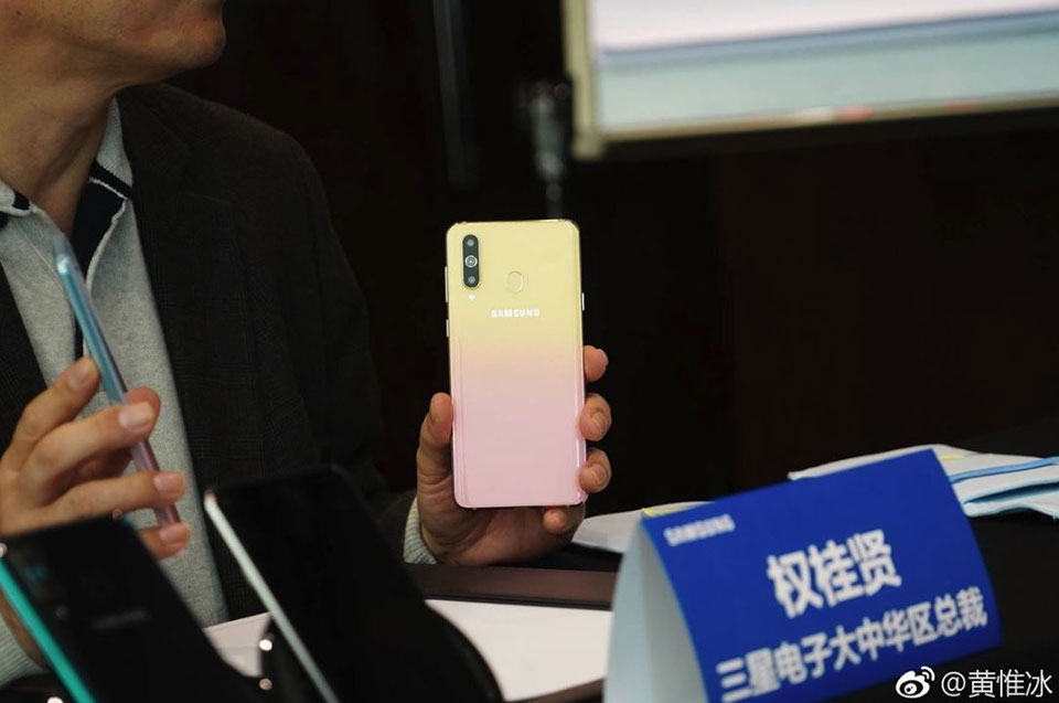 Samsung Galaxy A8s FE