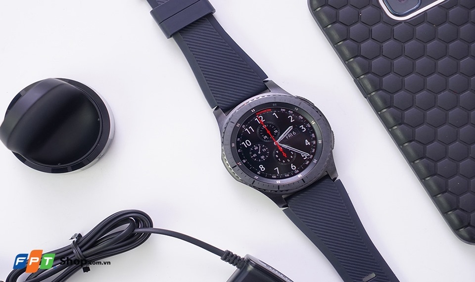 Gear S3
