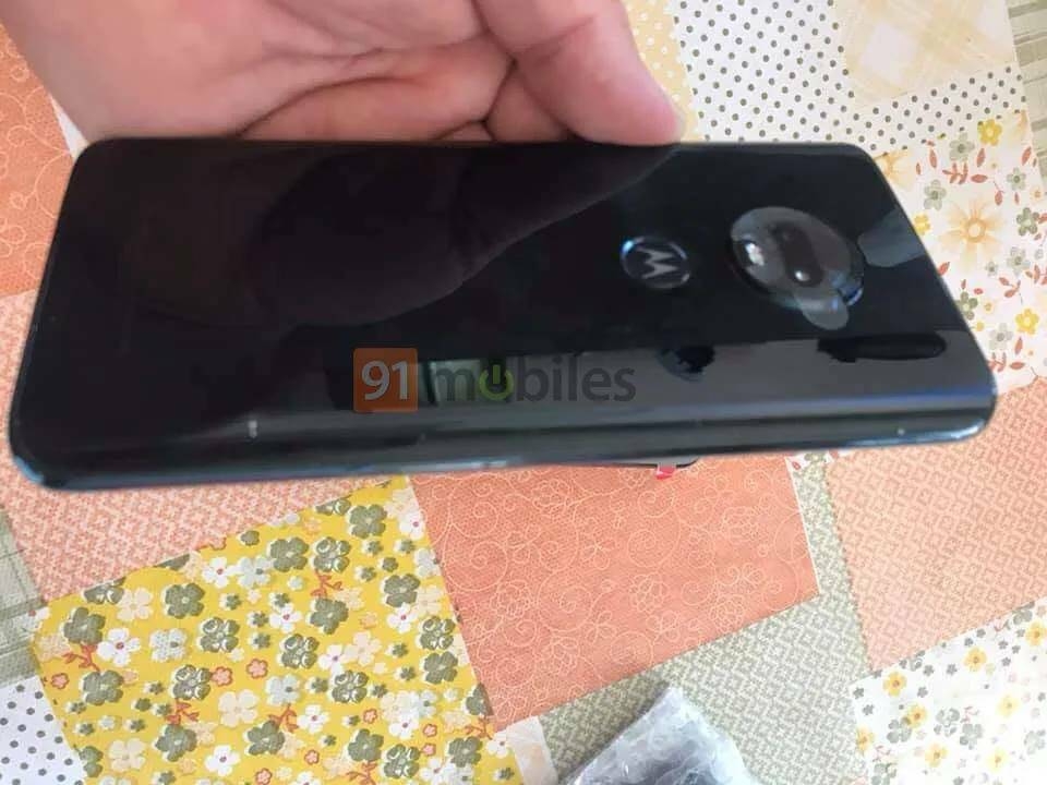 Ảnh thực tế Moto G7 (ảnh 4)