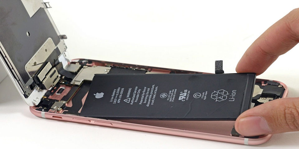 Apple sẽ tự sản xuất pin trong tương lai?