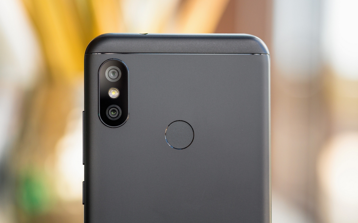 Xiaomi Mi A2 Lite - Smartphone giá rẻ có trải nghiệm toàn diện nhất! (ảnh 4)