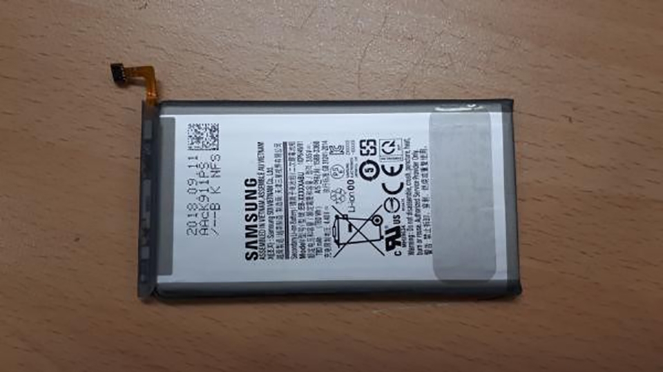 Galaxy S10 sẽ có pin 3,000 mAh (ảnh 2) Galaxy S10 sẽ có pin 3,000 mAh (ảnh 2)