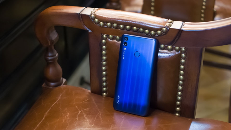 Honor 8C