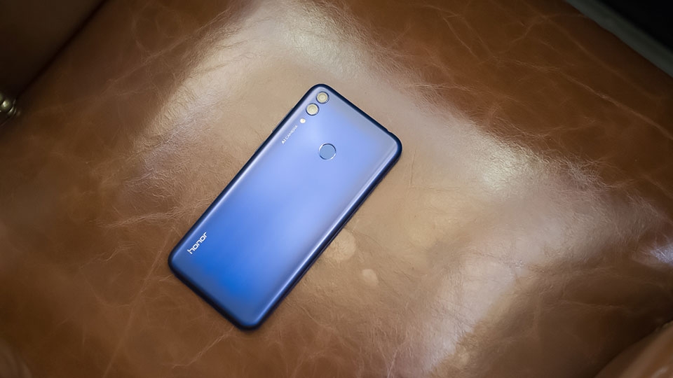 Honor 8C