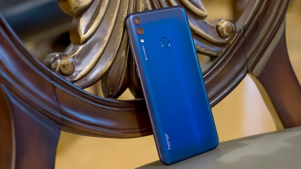 Honor 8C
