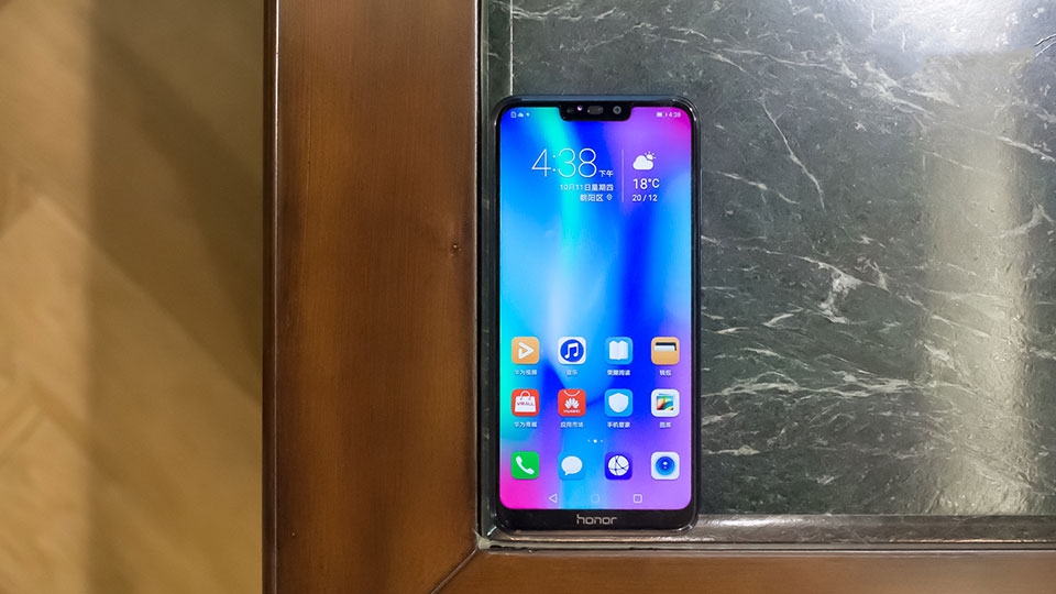 Honor 8C