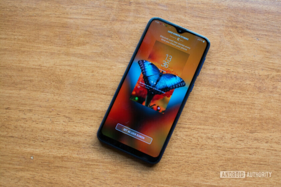 Đánh giá nhanh Galaxy M10 (ảnh 7) Đánh giá nhanh Galaxy M10 (ảnh 7)