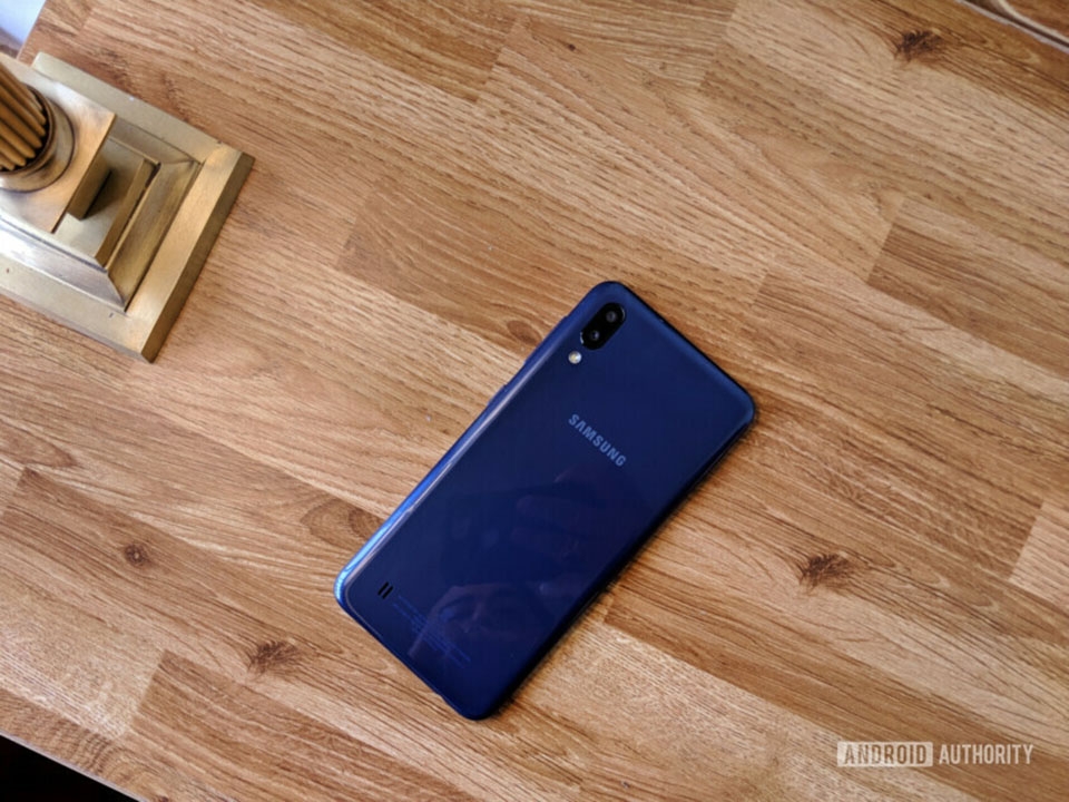 Đánh giá nhanh Galaxy M10 (ảnh 8) Đánh giá nhanh Galaxy M10 (ảnh 8)