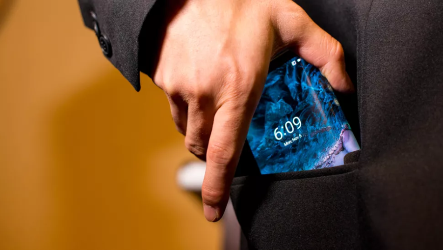 Để thành công Smartphone màn hình gập của Samsung cần những gì?