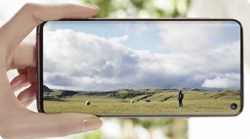 Galaxy S10e