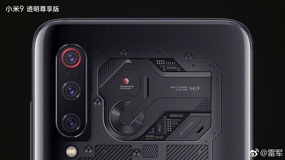 Xiaomi Mi 9 phiên bản mặt lưng trong suốt (ảnh 1) Xiaomi Mi 9 phiên bản mặt lưng trong suốt (ảnh 1)