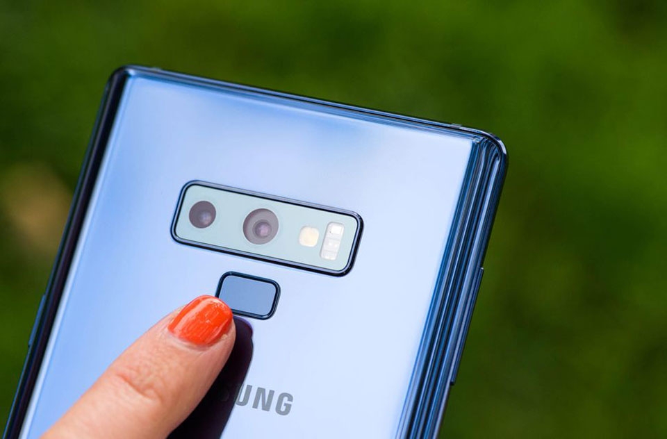 Tìm hiểu máy quét vân tay trên màn hình Galaxy S10
