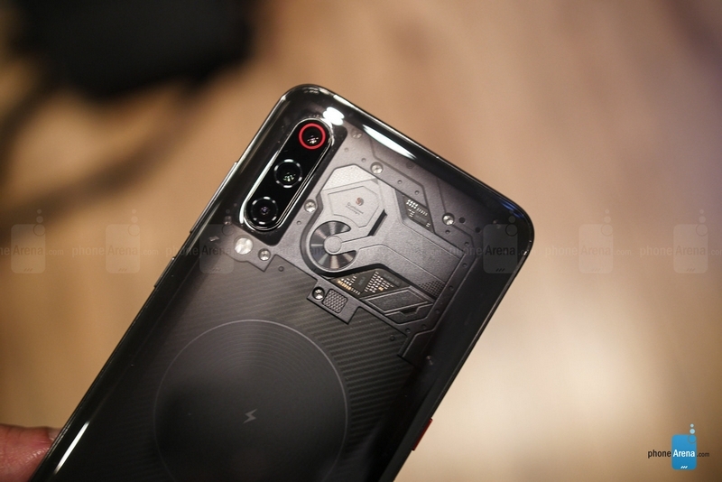 Xiaomi Mi 9 Xiaomi Mi 9