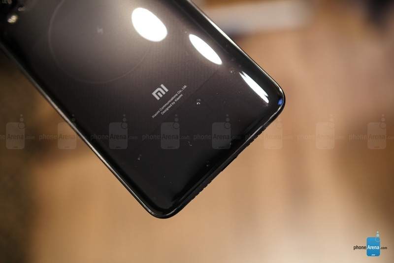 Xiaomi Mi 9 Xiaomi Mi 9