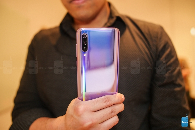 Xiaomi Mi 9 Xiaomi Mi 9