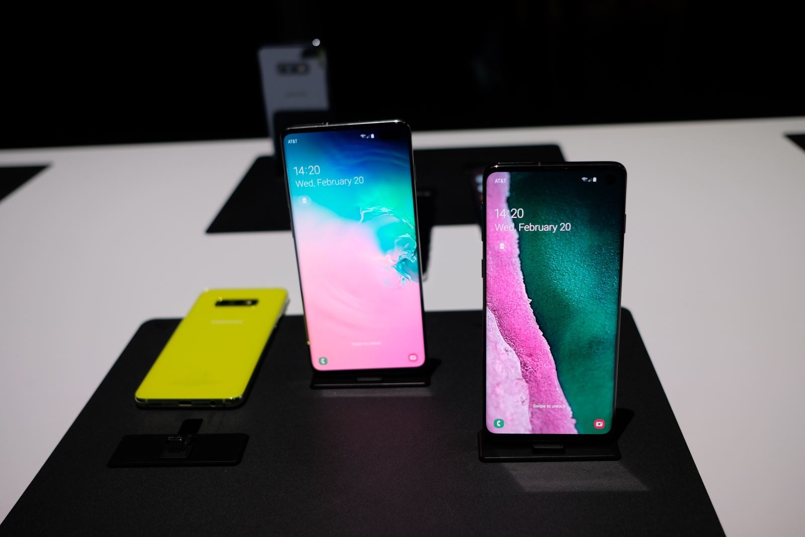 S10