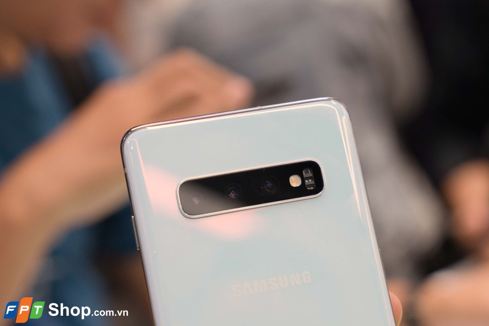 Samsung Galaxy S10 02
