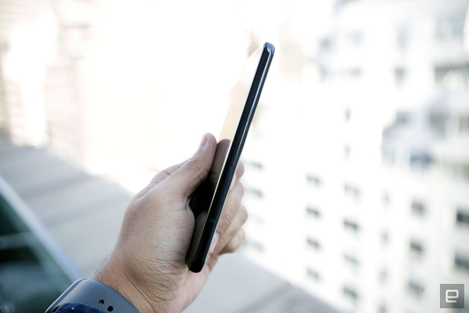 LG G8 ThinQ