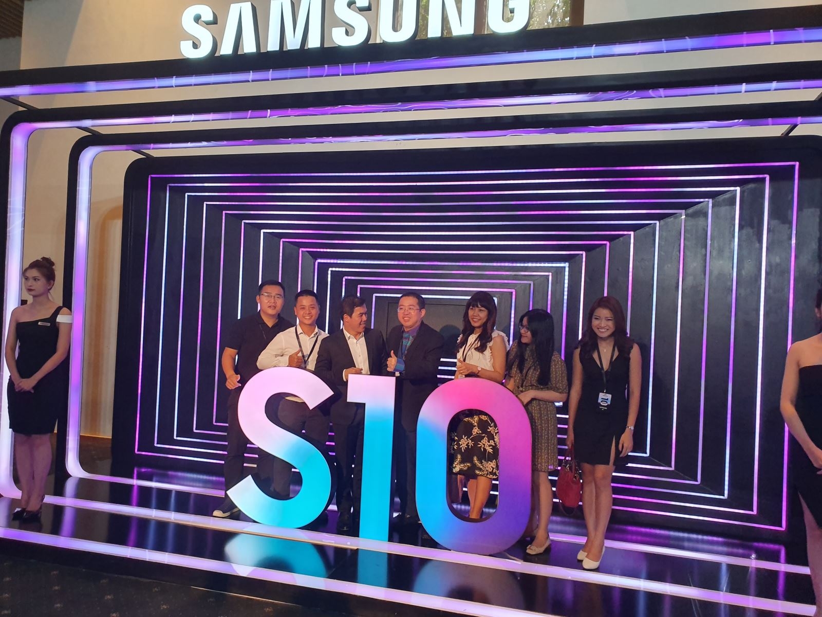 S10