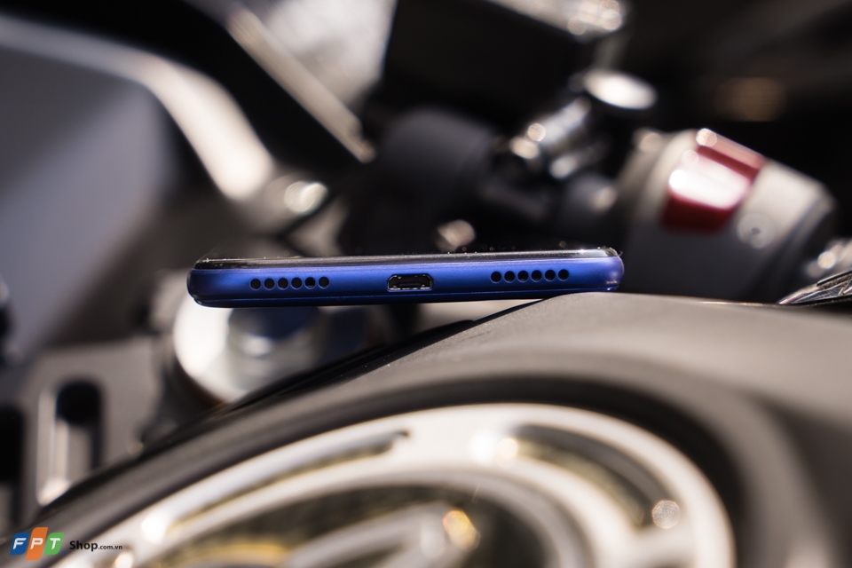thiết kế Honor 8A