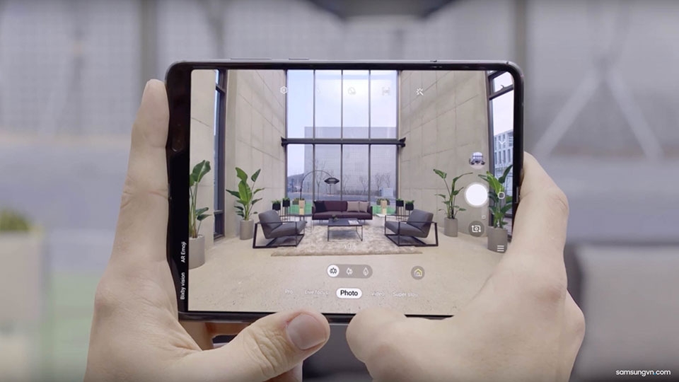 Samsung Galaxy Fold
