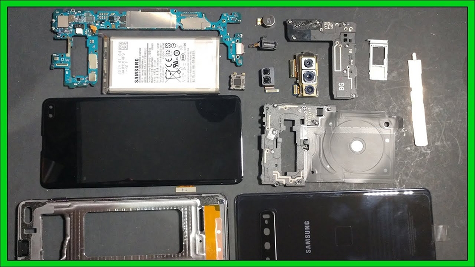 Mổ bụng Galaxy S10+ (ảnh 2) Mổ bụng Galaxy S10+ (ảnh 2)