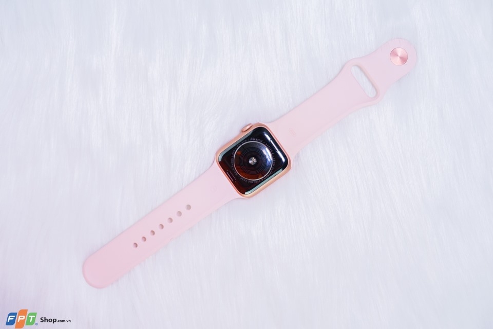 Apple Watch màu hồng