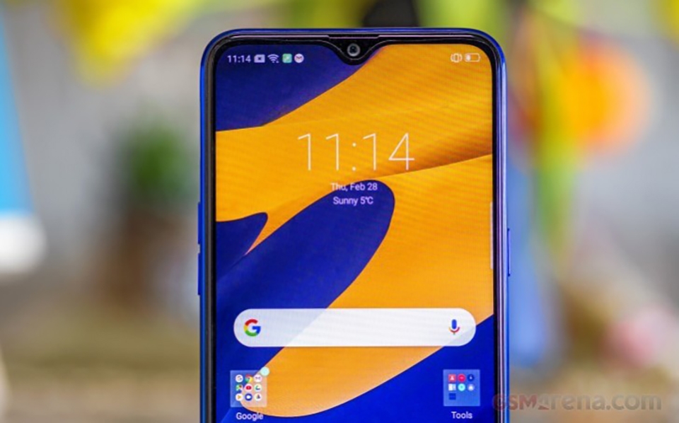 Realme 3 mở bán (ảnh 1)