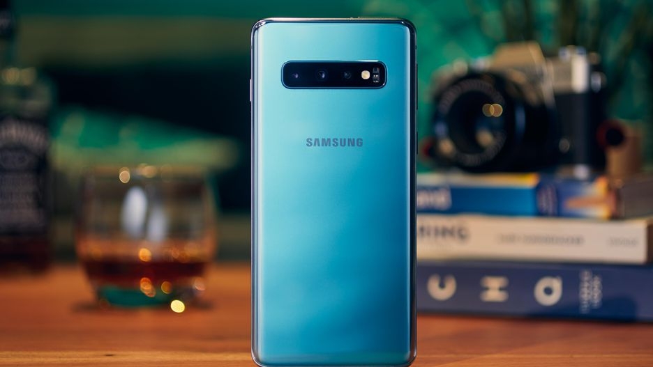 Samsung Galaxy S10 + Samsung Galaxy S10 +