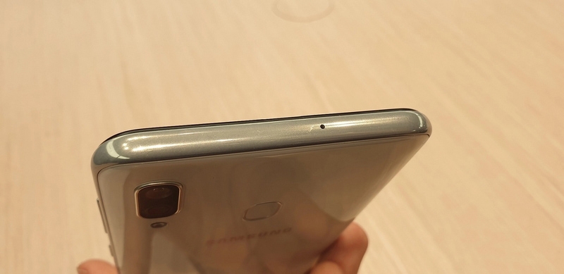Galaxy A30 (ảnh 7) Galaxy A30 (ảnh 7)