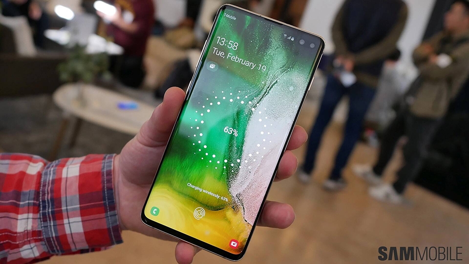 Chi phí thay thế màn hình Galaxy S10 (ảnh 1) Chi phí thay thế màn hình Galaxy S10 (ảnh 1)