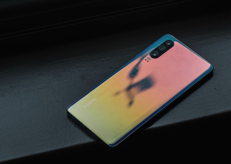 loa trong màn hình Huawei P30 Pro