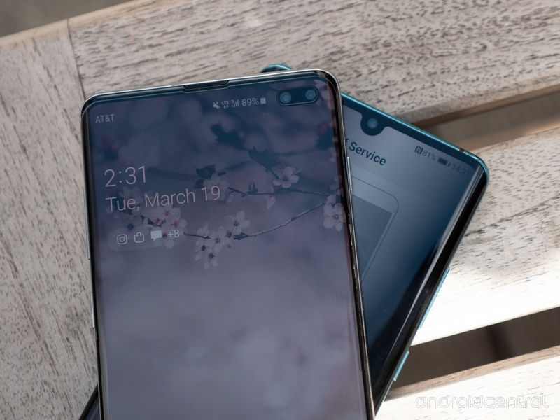 Galaxy S10+ với Huawei P30 Pro Galaxy S10+ với Huawei P30 Pro