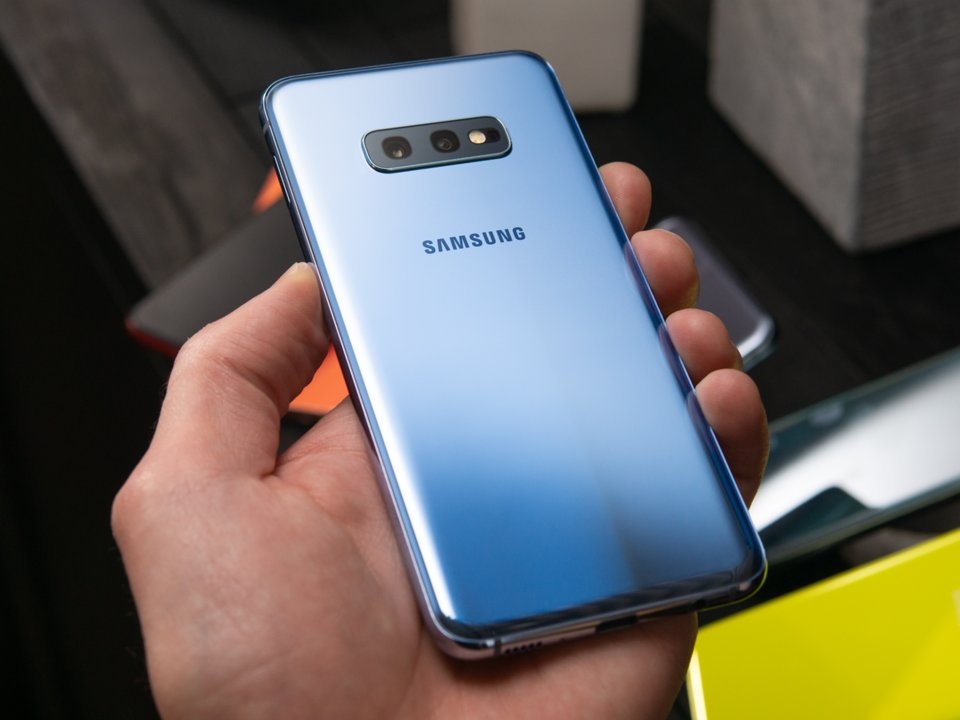 5 smartphone xuất sắc nhất theo bầu chọn của Business Insider 3