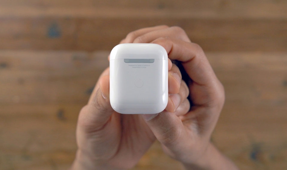AirPods AirPods