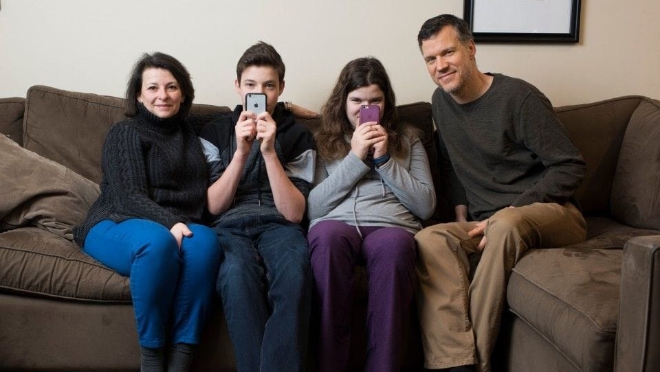 Phần lớn thanh thiếu niên Mỹ vẫn lựa chọn iPhone để sử dụng