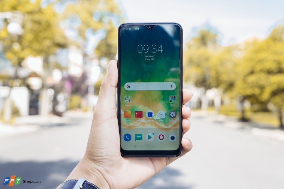 thiết kế Realme 3