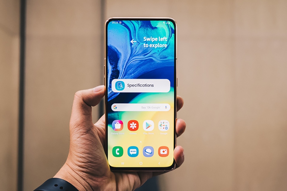 Galaxy A80 ra mắt (ảnh 4) Galaxy A80 ra mắt (ảnh 4)