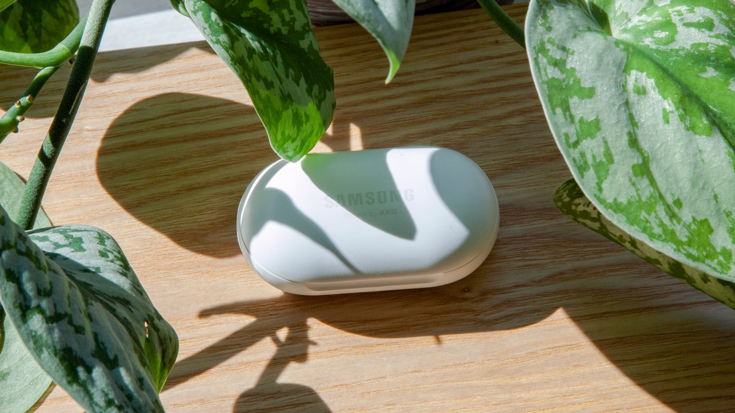 AirPods 2 đọ sức Galaxy Buds: Apple hay Samsung vượt trội hơn? 24