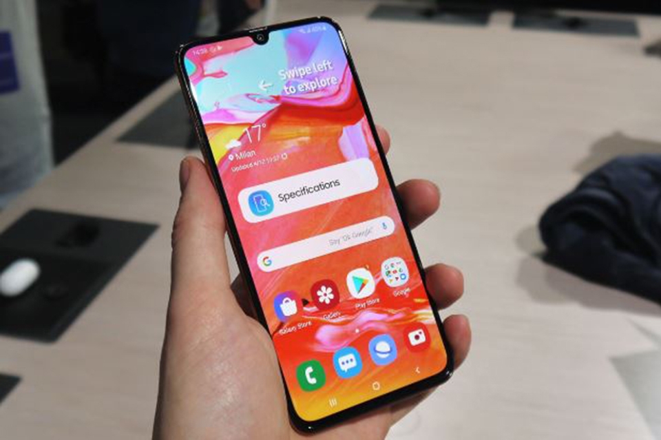 Màn hình Galaxy A70 Màn hình Galaxy A70