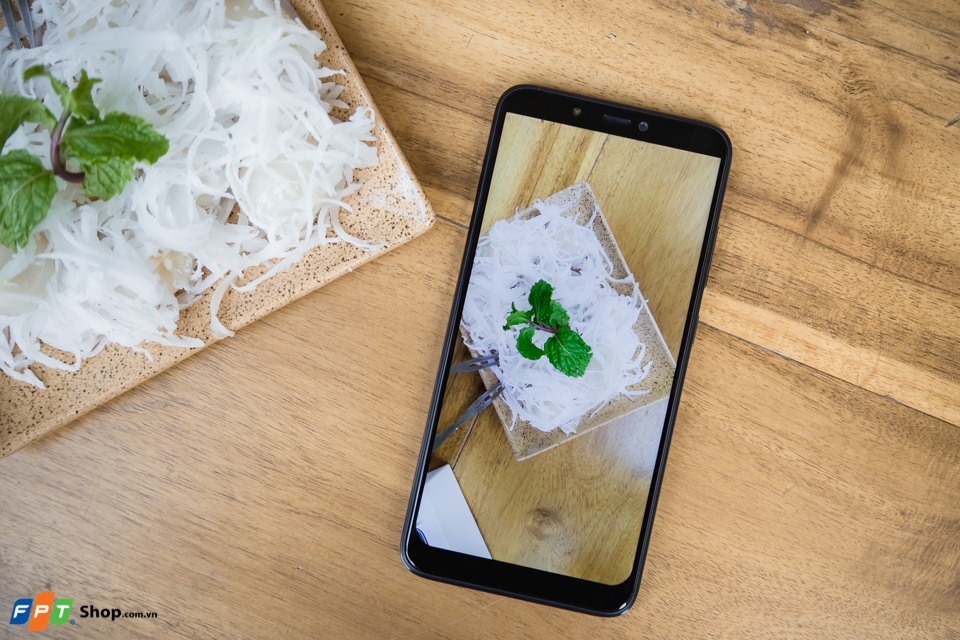 Smartphone Vsmart Smartphone Vsmart đồng loạt giảm mạnh đến 300.000 đồng tại FPT Shop