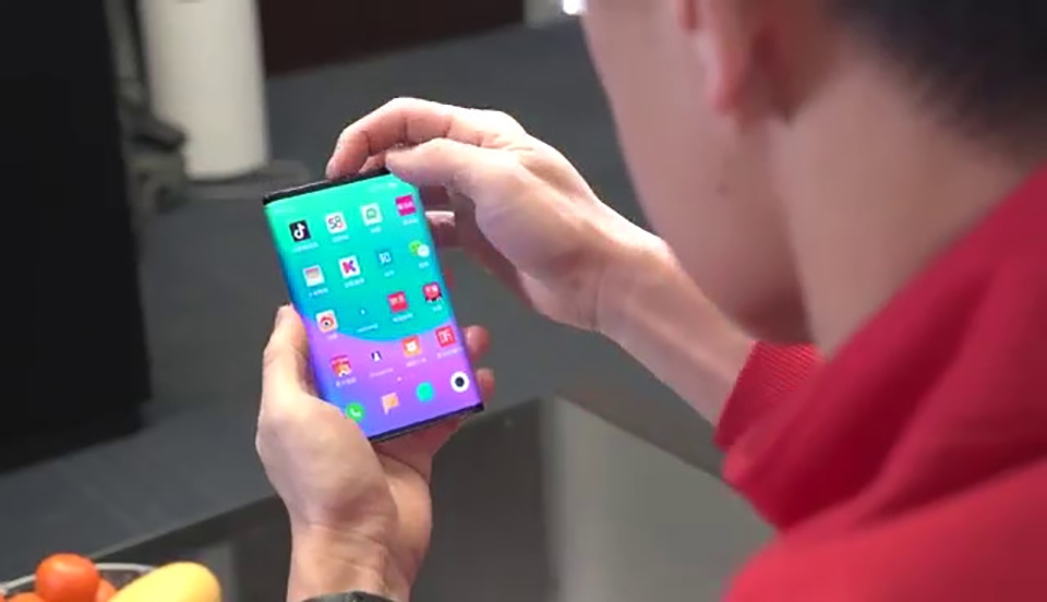 Smartphone Xiaomi màn hình gập
