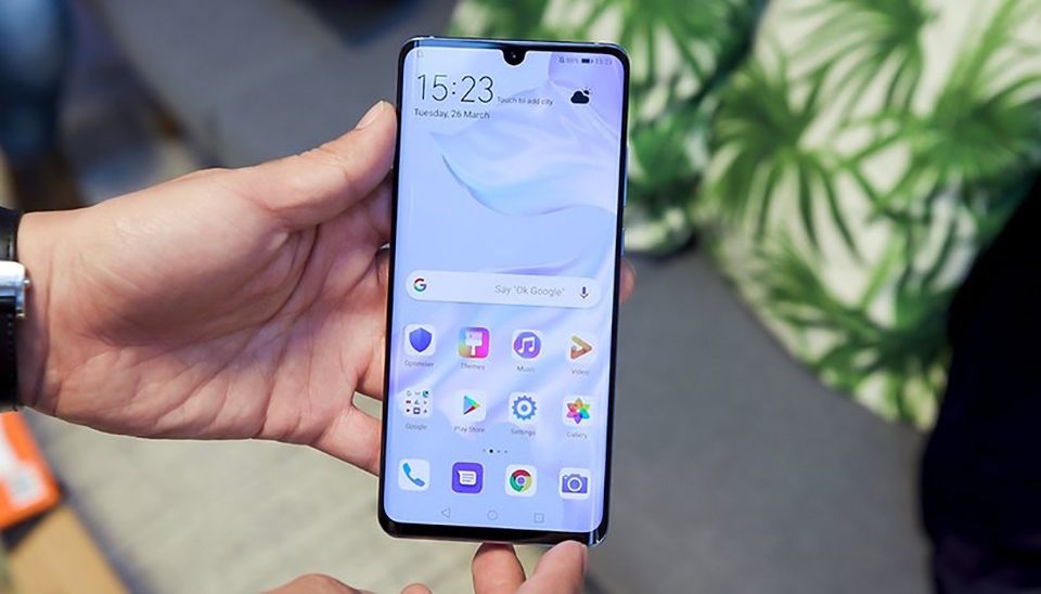 Mổ bụng Huawei P30 Pro (ảnh 1)